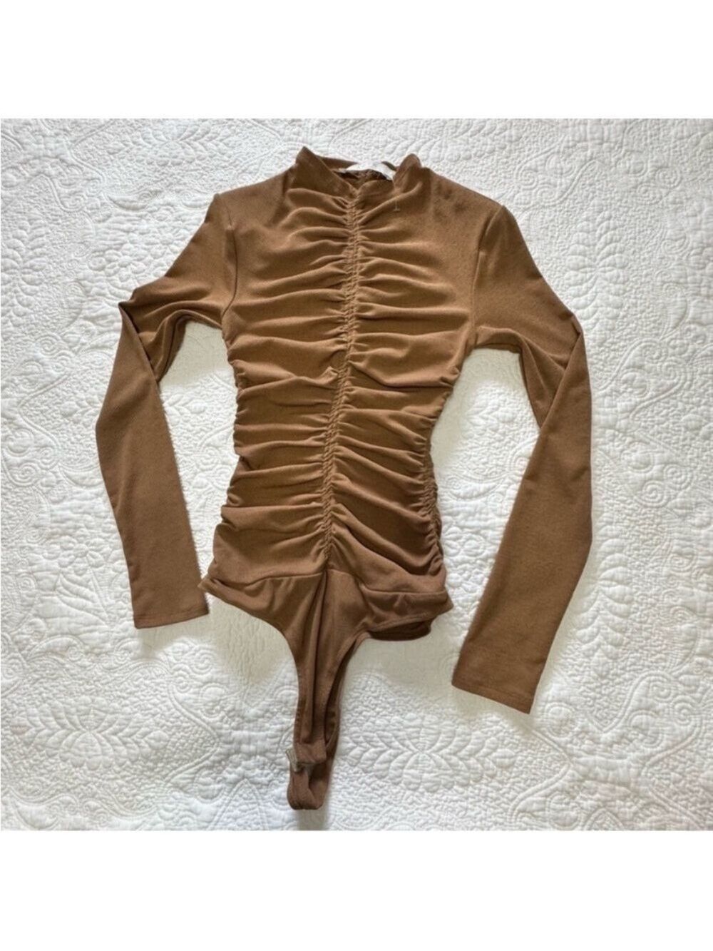 Astr Camel Long Sleeve Rushing Bodysuit XS NWT - Picture 3 of 7